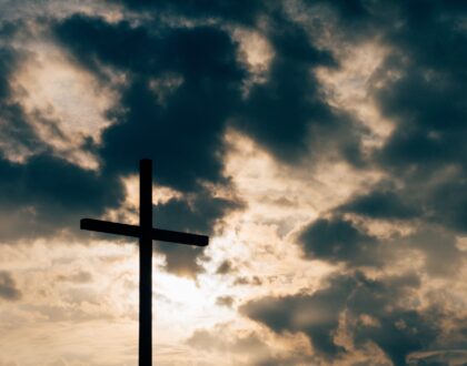 Reflexiones de Esperanza: Dios nos habla en medio de las crisis y de las tribulaciones (Parte VIII) – El Salmo 91 habla de la Cruz de Cristo